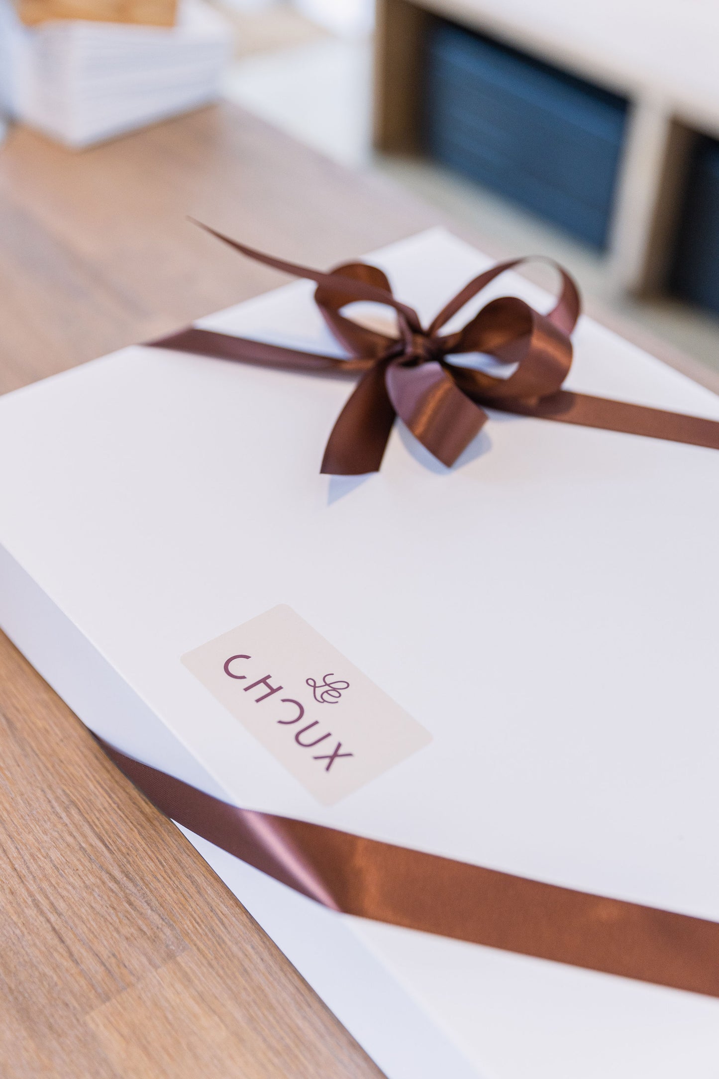 Ribbon Gift Wrapping